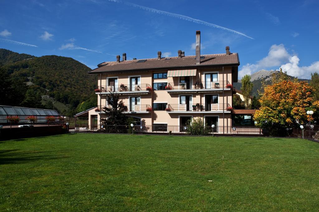 Hotel Daniel Pescasseroli Esterno foto